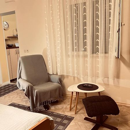 Apartments - Rooms Vesna Primošten Eksteriør billede