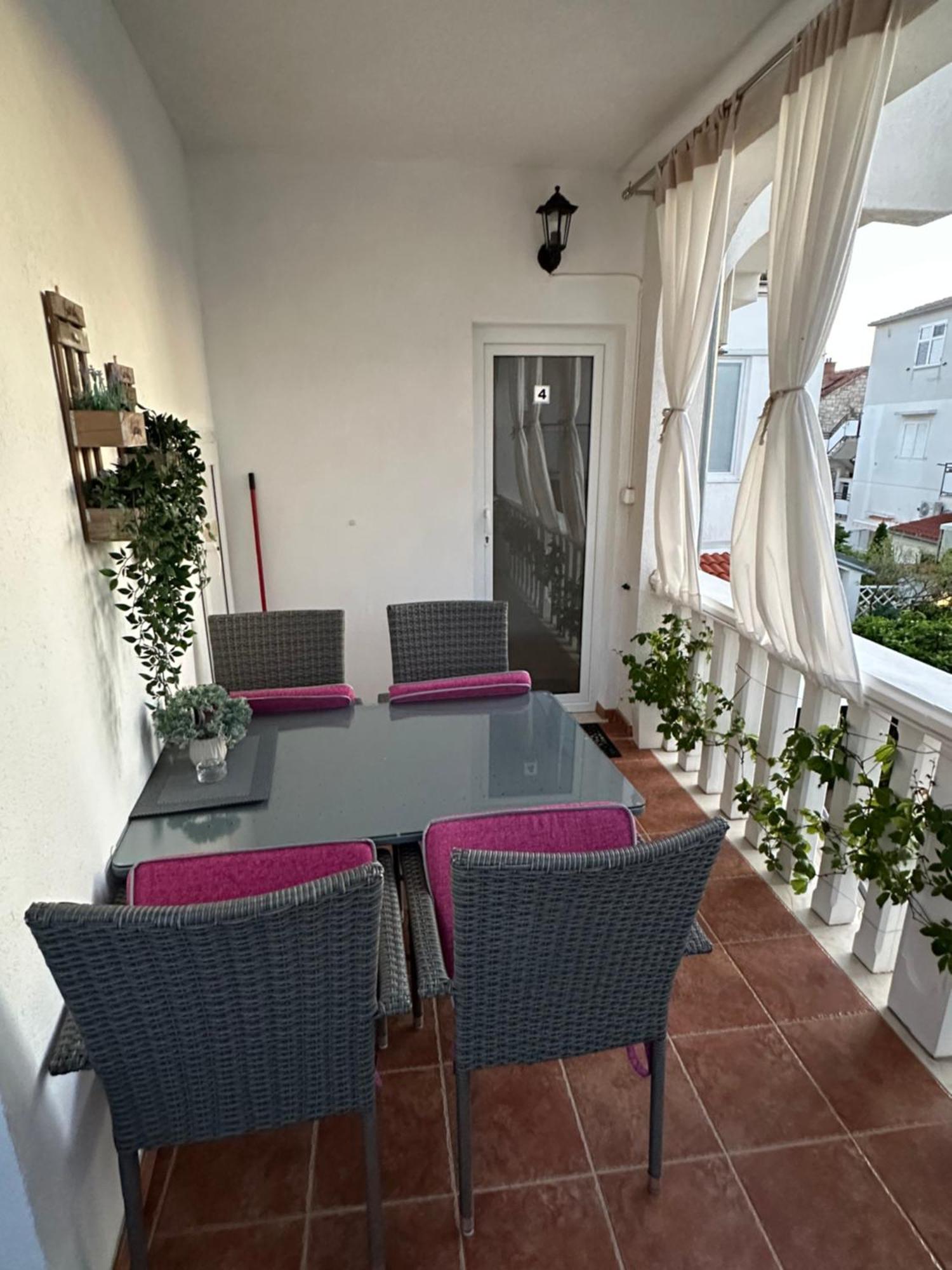 Apartments - Rooms Vesna Primošten Eksteriør billede